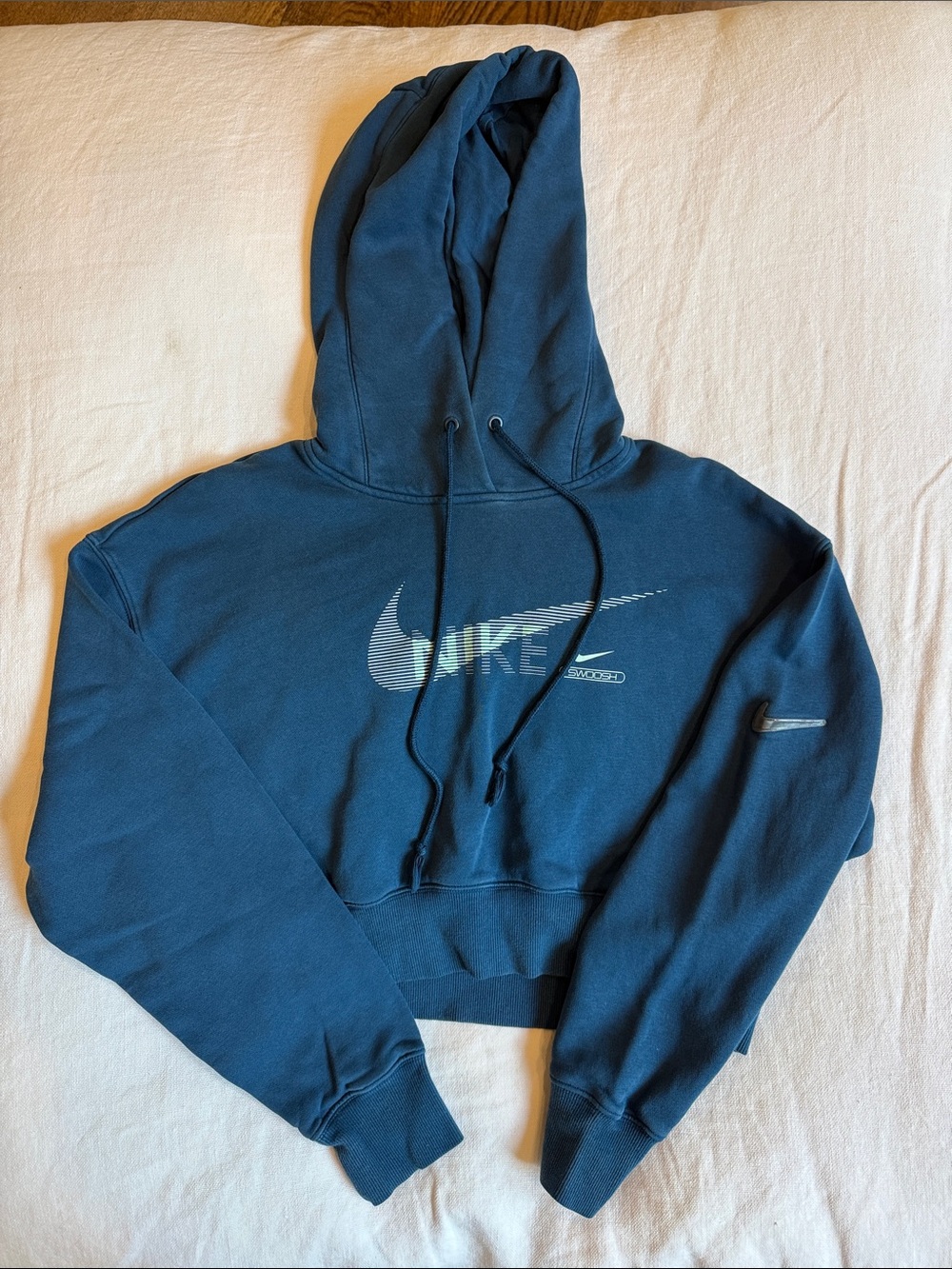 Nike Women's Teal Cropped Pullover Hoodie
